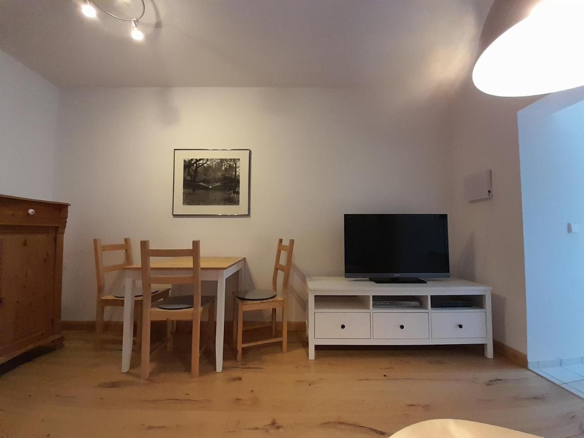 Kleine Altstadt-wohnung Mit Terrasse * Wißmar